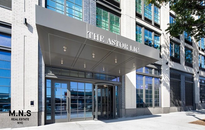 Studio, 1 bath, 434 sqft, $3,110, Unit 519