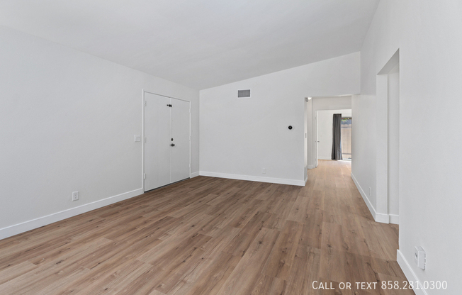 8313 HYDRA LN