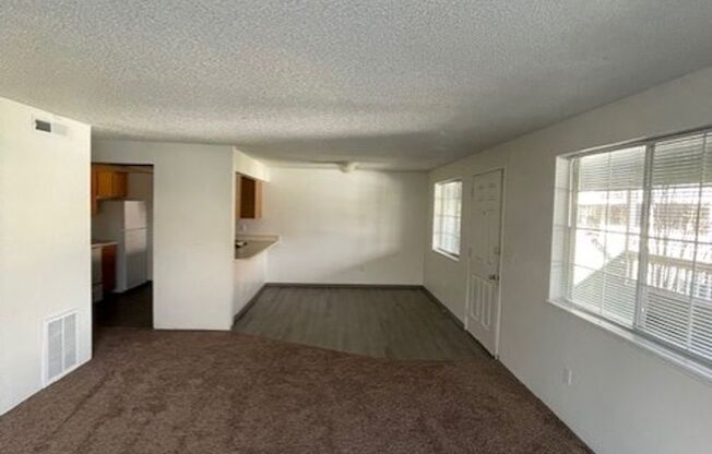 2 beds, 2 baths, 1,027 sqft, $1,450, Unit 60