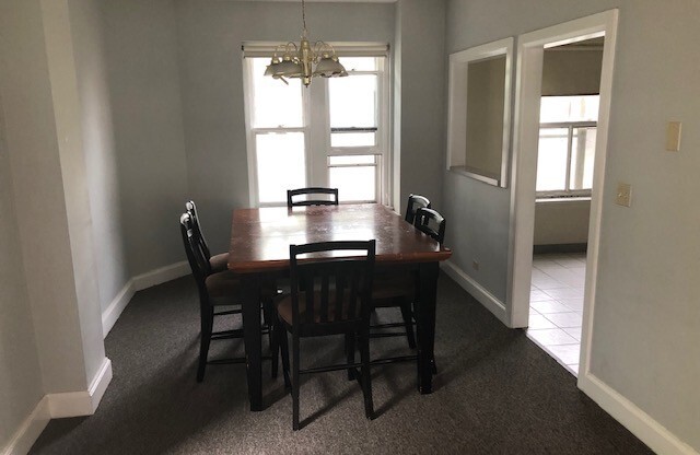 3 beds, 2 baths, 1,200 sqft, $1,998, Unit 160