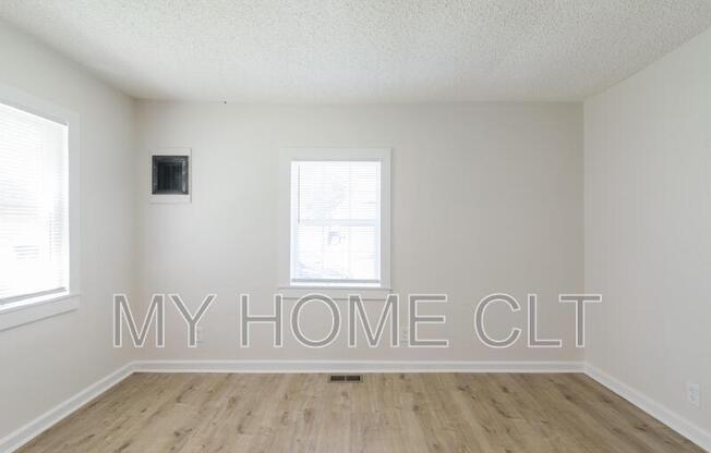 907 BAKER BLVD