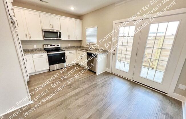 2520 HANFORD AVE