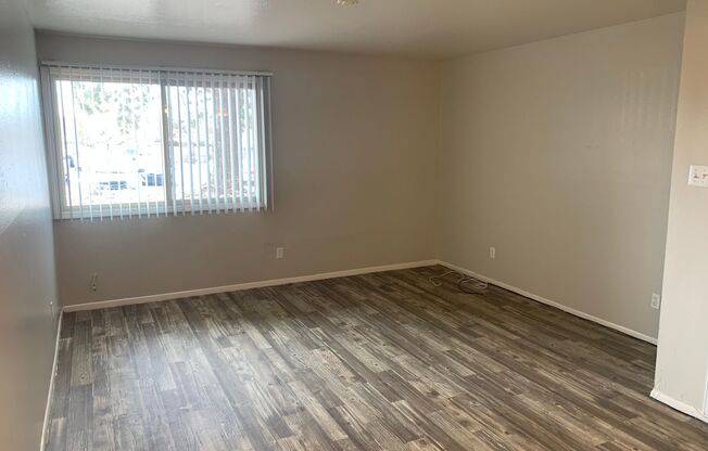 Studio, 1 bath, 445 sqft, $794, Unit 193