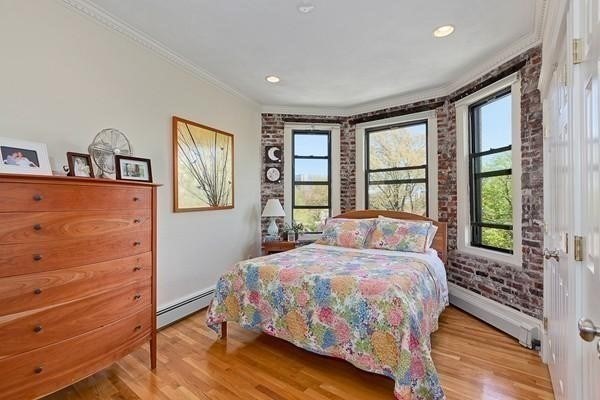 2 beds, 1 bath, 789 sqft, $3,650, Unit 10