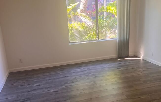 1 bed, 1 bath, $2,350, Unit 02