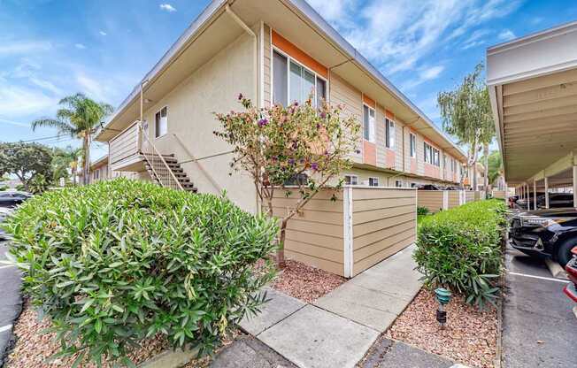 Latham Court Apartments