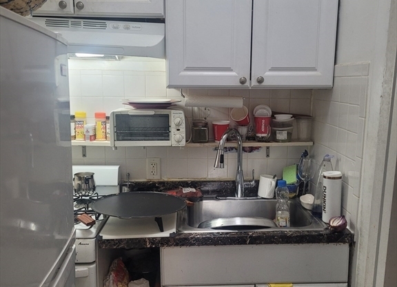 109 Dartmouth St Apt 19C
