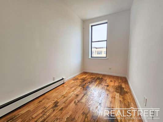 28 MACDOUGAL ST