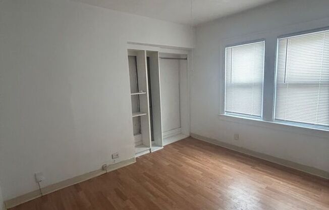 11903 AVON AVE