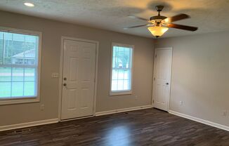 3 beds, 2 baths, $1,595