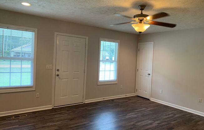 3 Bedroom, 2 Bath With Garage