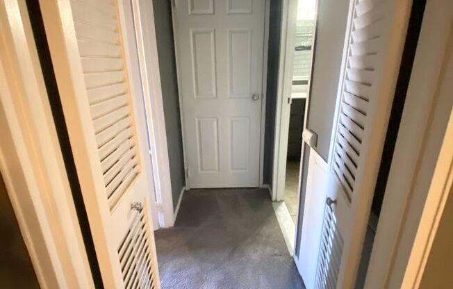 1 bed, 1 bath, 734 sqft, $1,445, Unit L05