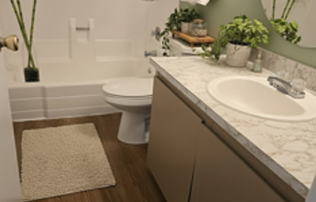 1 bed, 1 bath, 609 sqft, $1,200, Unit 1711-06