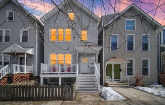 3121 N Southport Ave