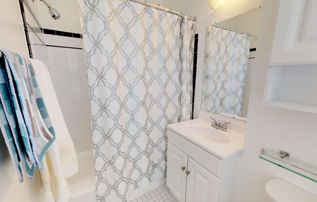Studio, 1 bath, 407 sqft, $2,150, Unit W214