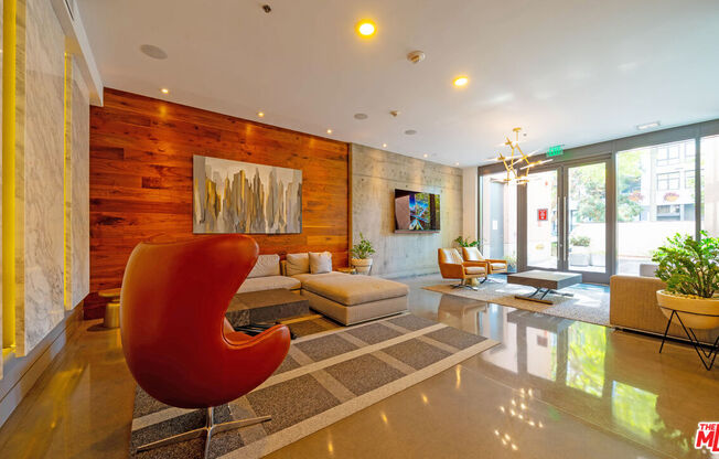 1 bed, 1 bath, 960 sqft, $2,700, Unit 714