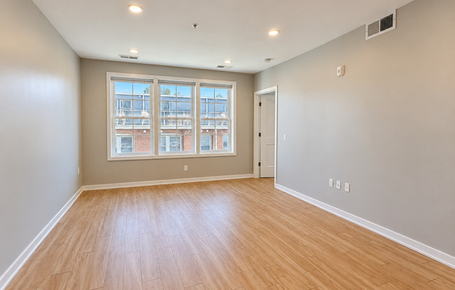 1 bed, 1 bath, 559 sqft, $2,675, Unit 417