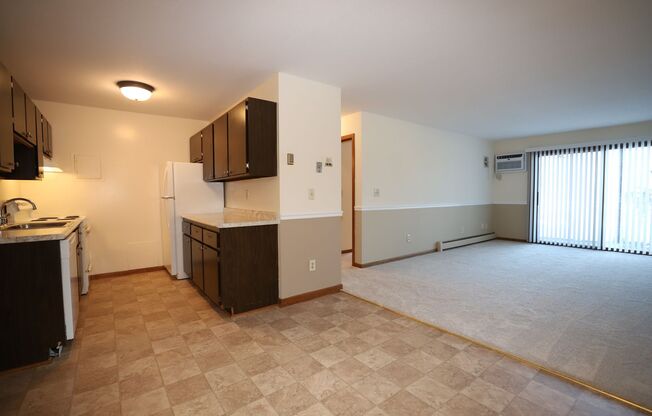 1 bed, 1 bath, 700 sqft, $1,195, Unit 235