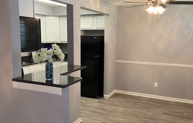 1 bed, 1 bath, 930 sqft, $1,163, Unit 1901