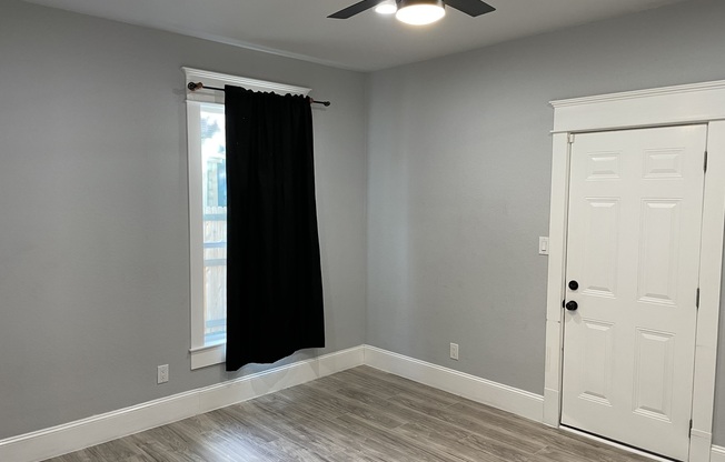 208 LOGAN