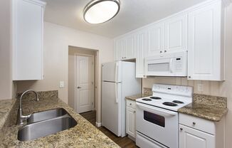 1 bed, 1 bath, 704 sqft, $2,095, Unit B-12