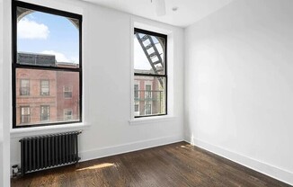 59 E 7 ST