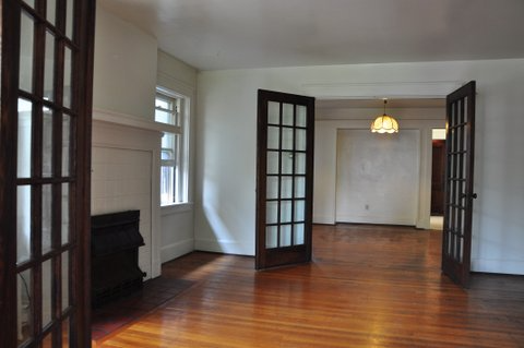 218 HASTINGS ST