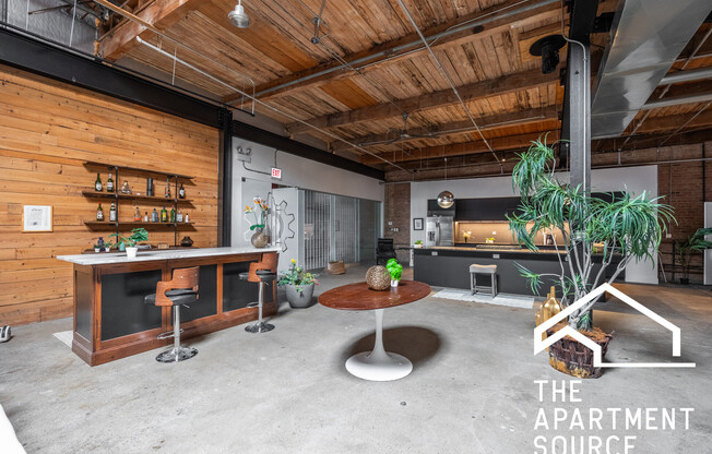 3134 W CARROLL