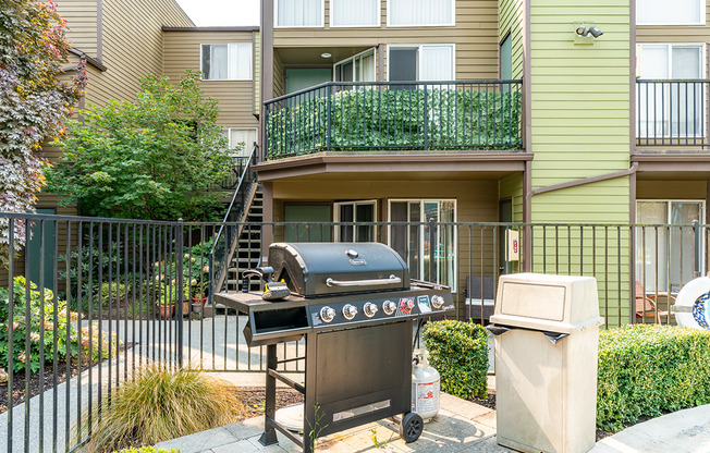 1 bed, 1 bath, 744 sqft, $1,795, Unit 127