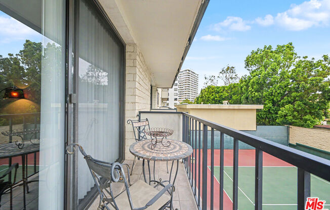 2 beds, 2 baths, 1,088 sqft, $4,800, Unit 510