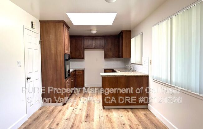 3 beds, 2 baths, 1,762 sqft, $4,900