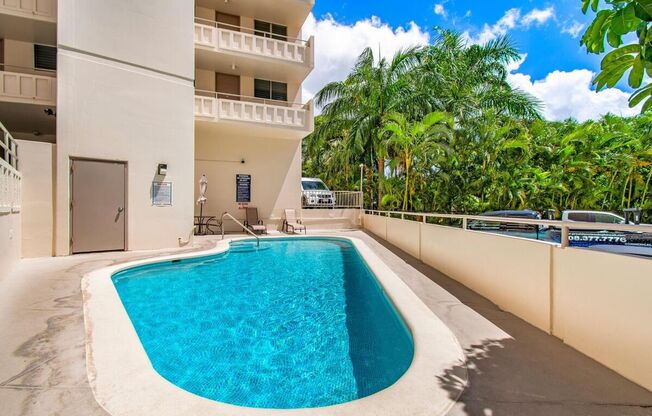 2 beds, 1.5 baths, $3,100, Unit # 706