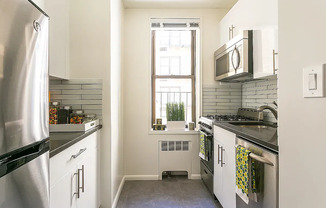 Studio, 1 bath, 540 sqft, $4,995, Unit 7DD