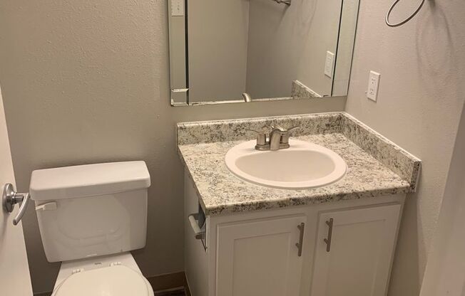 2 beds, 2 baths, 923 sqft, $1,995, Unit F203