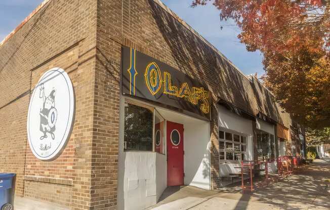 Ballard Lofts Neighborhood Amenities Neighborhood Bar Olafs