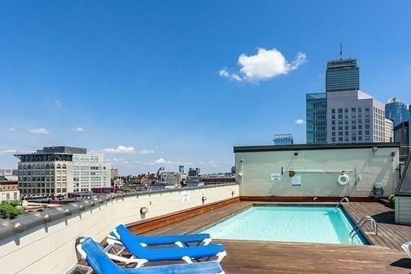 1 bed, 1.5 baths, 651 sqft, $3,700, Unit 603