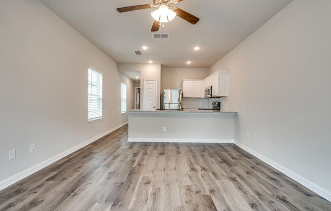 2 beds, 2 baths, 837 sqft, $1,750, Unit 3213T