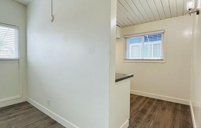 4115 Palmwood