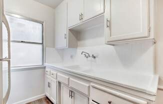 Oxford Avenue Apartments