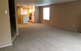 2 beds, 2.5 baths, 1,497 sqft, $2,050, Unit R80