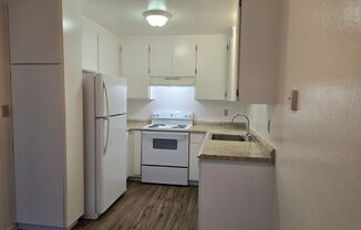 1 bed, 1 bath, $1,299, Unit 18