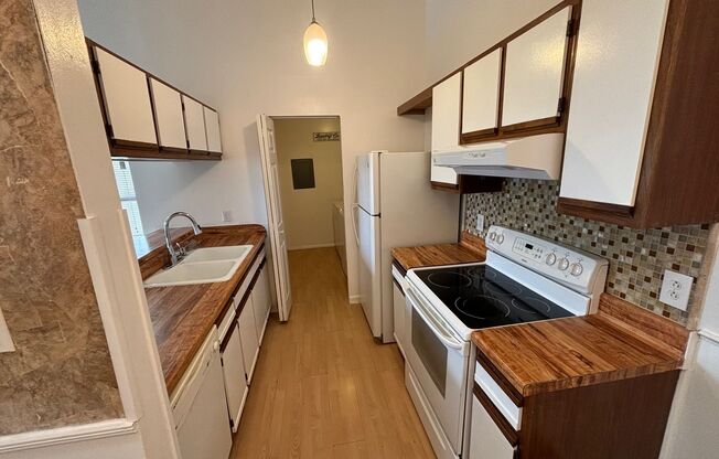 2 beds, 1 bath, $1,500