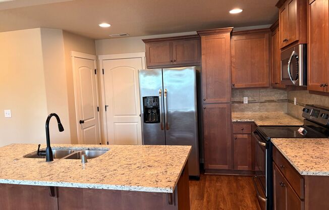 Covington Manor 9700-9816