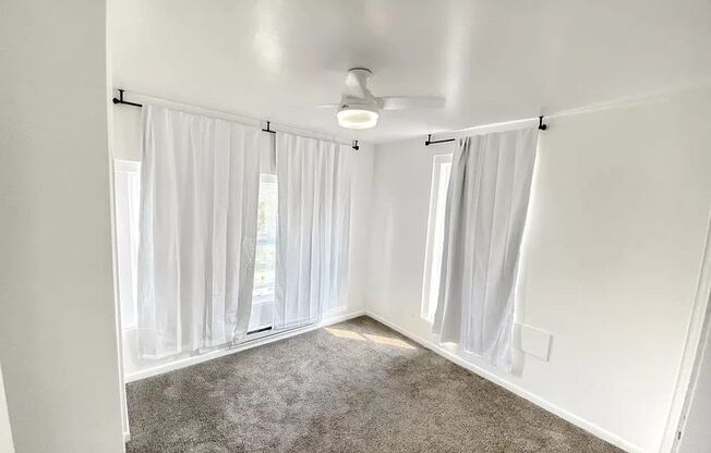 2 Bedroom, 1 Bath Apartment in the Heart of Downtown Longmont