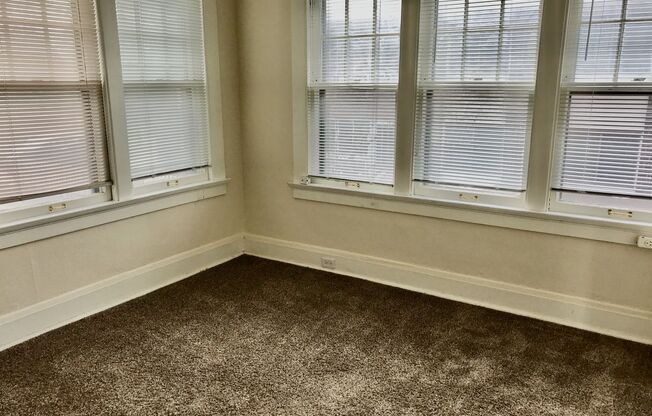 1 bed, 1 bath, 700 sqft, $810, Unit 4215-101