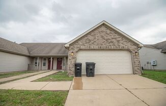 2221 Bridgewater Circle