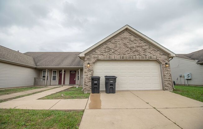 2221 Bridgewater Circle