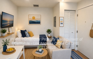 1536 1/2 W 205 ST