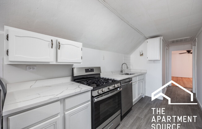2140 N KARLOV