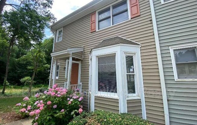 553 Darby Glen Lane
